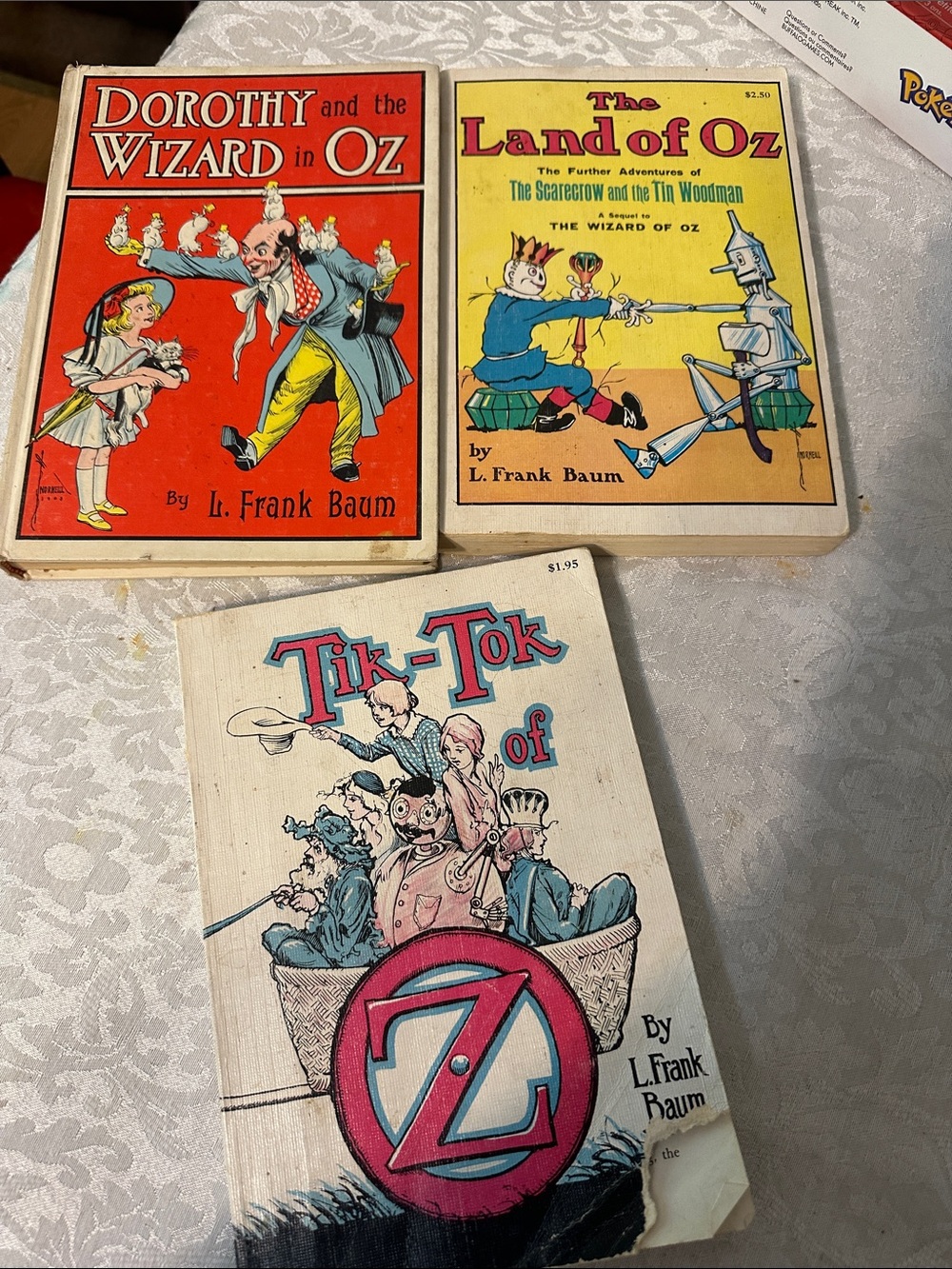 Vintage Dorothy and Wizard of  Oz Book Set